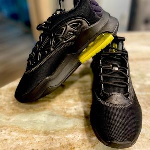 Jordan’s Air Max 200XX Women’s